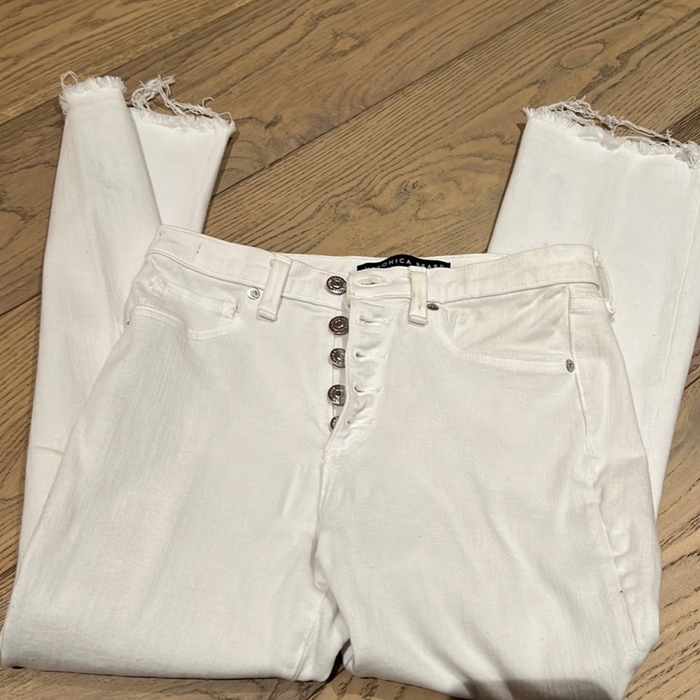 Veronica beard white jeans size 27 flare ish